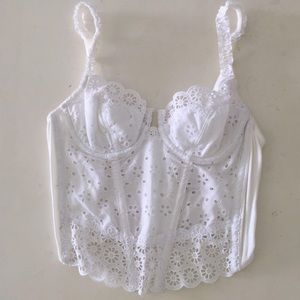 Vintage eyelet bustier (36B)